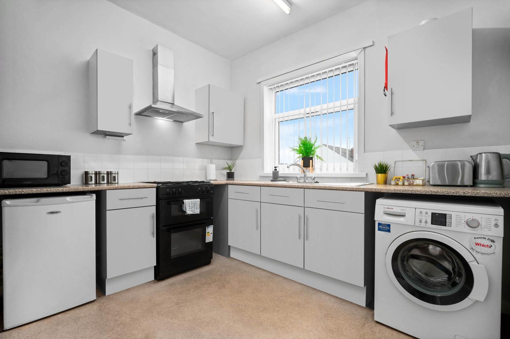 Two Bedroom Apartment - Single Beds - Accommodates 3 - Street Parking - Top Rated -Wbb West Bromwich Buitenkant foto